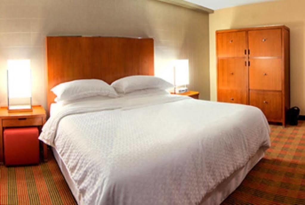 Four Points By Sheraton Winnipeg South Eksteriør bilde